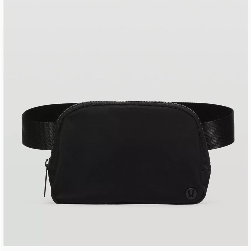 NWT Lululemon Everywhere Belt Bag Original Design